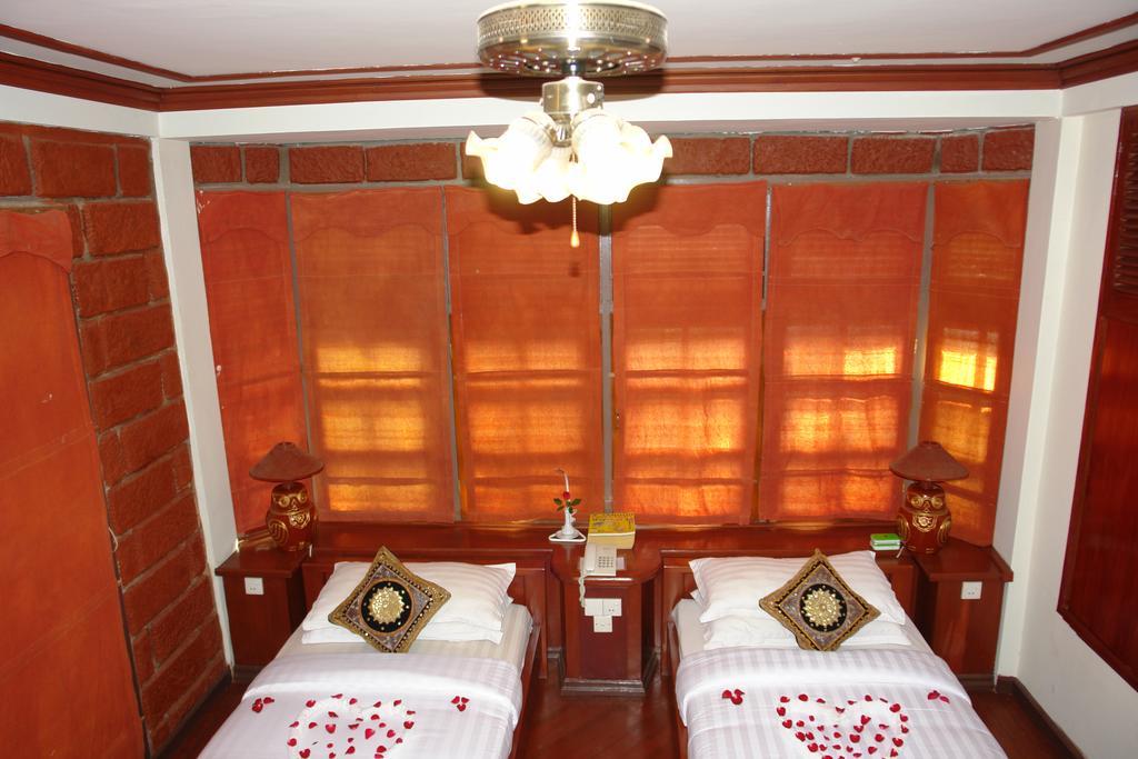 Bagan Princess Hotel Екстер'єр фото